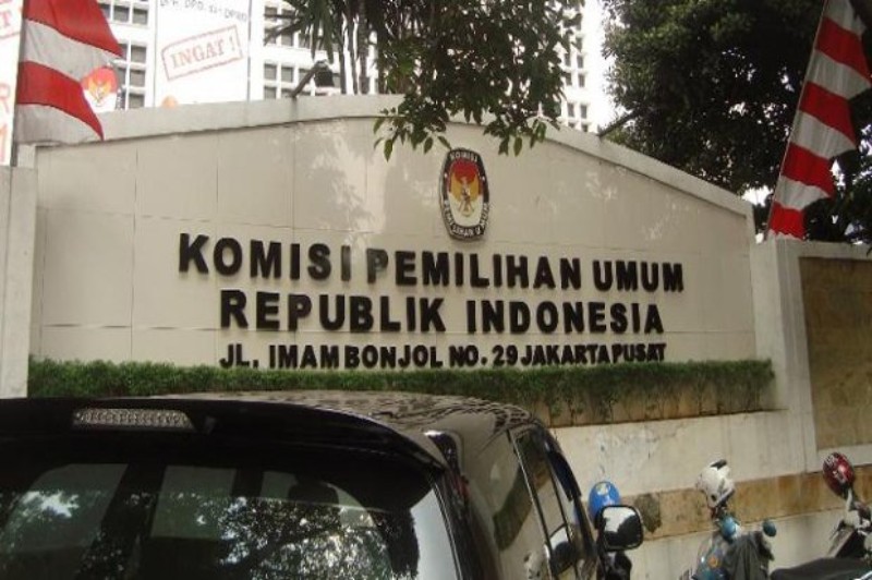 Read more about the article Perludem: KPU Terlalu Bersahabat dengan TNI, Polri dan ASN Aktif