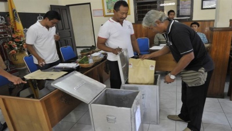 Read more about the article Perludem: Tak Ada Dasar Hukum APBN Biayai Honor Saksi Pemilu
