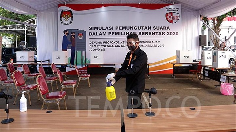 Read more about the article Alasan Kesehatan, Perludem Minta KPU Buka Nama Calon Kepala Daerah Positif Covid